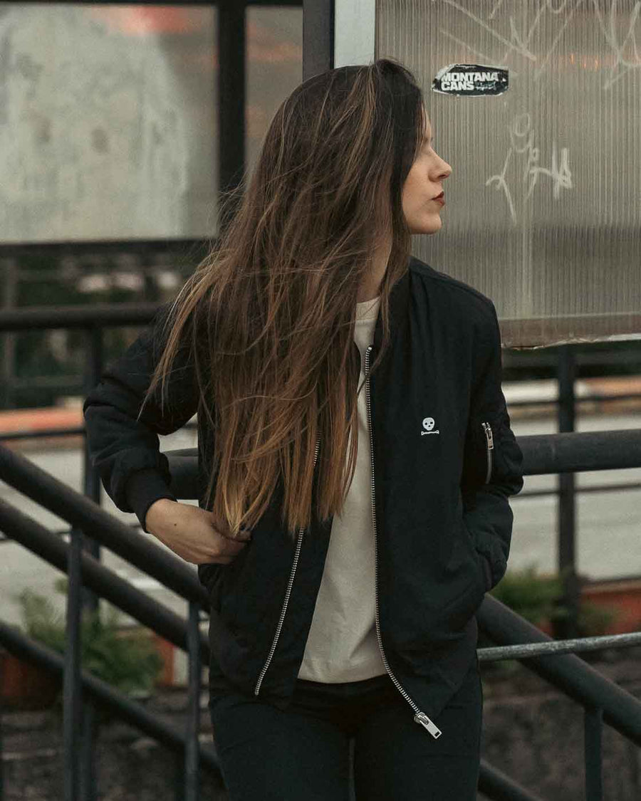 Bomber negra premium